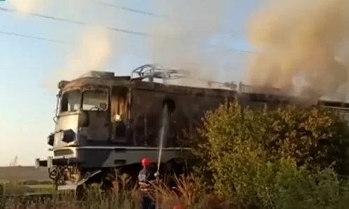 incendiu locomotiva jpeg