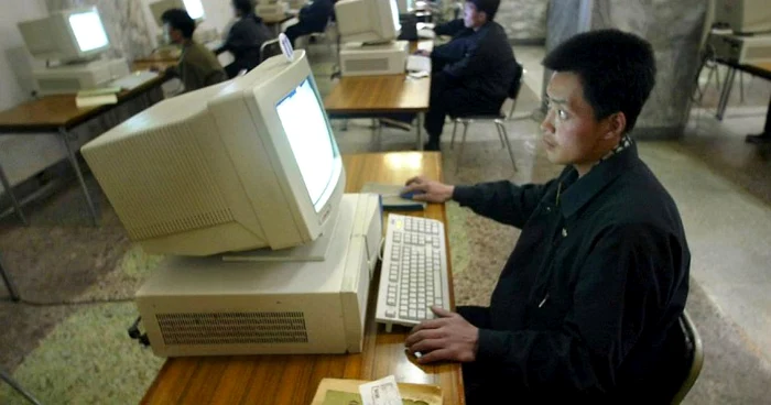 În aceste librării accesul la internet este interzis. PHOTO AFP