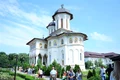 Mânăstirea Duminica Sfinților Români a fost inaugurată în 2006 și este acum locul în care se prepară Sfântul și Marele Mir jpeg