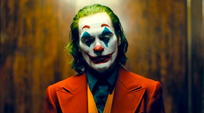 Joaquin Phoenix, în „Joker”(2019)/FOTO: Arhivă