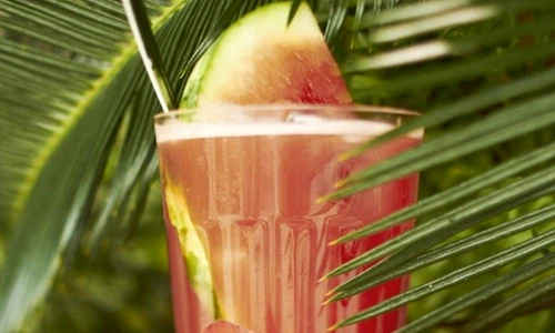 Cocktail cu rom si pepene verde jpeg