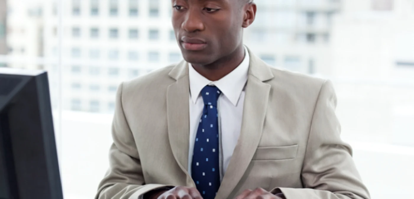 Cele mai mari ţepe de pe internet. Prinţul nigerian nu vă va oferi niciodată bani