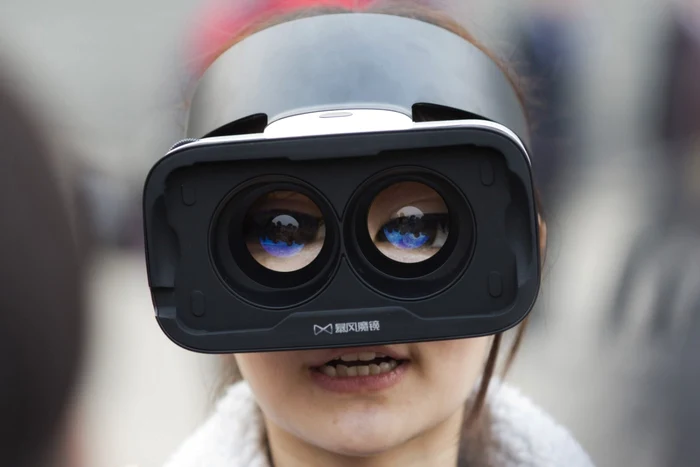 Realitatea virtuală te va transpune, în viitorul, la toate evenimentele importante. FOTO AP