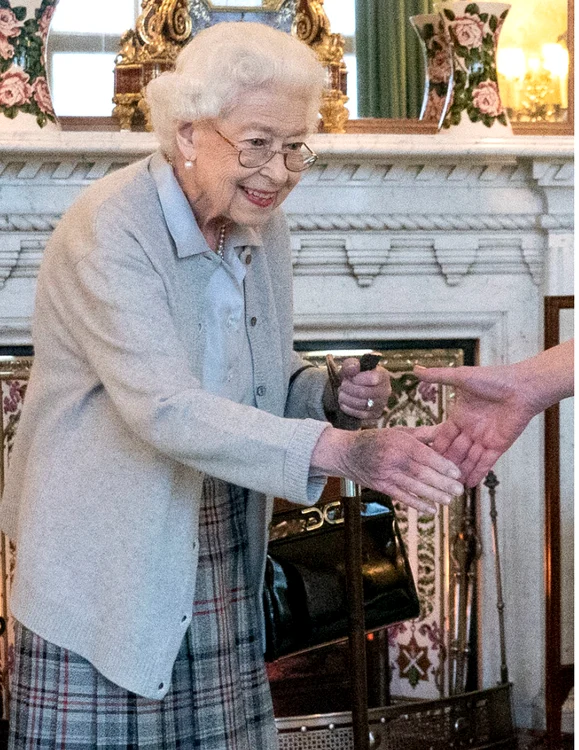 Elisabeta și Donald Trump, mâini vinete, Foto GettyImages jpg