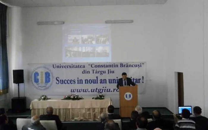 Preşedintele Senatului Universităţii a deschis noul an universitar