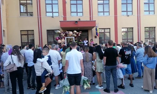 Nou an școlar a început cu multe emoții pentru elevii din Slatina