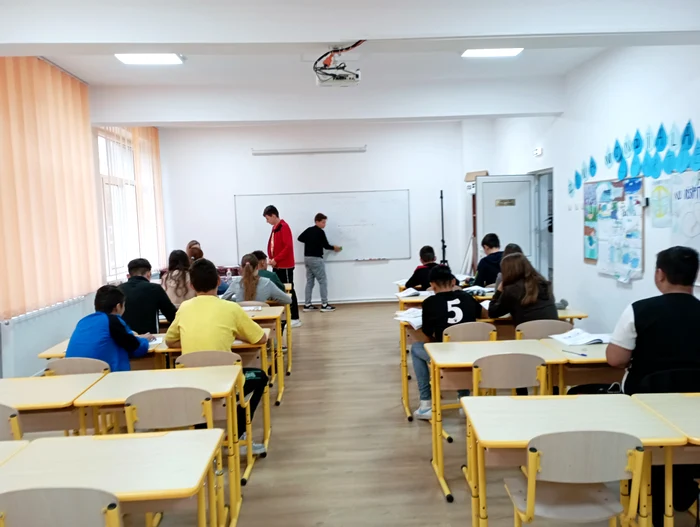 Școala de la Hudești a fost modernizată pentru a atrage elevii la școală FOTO Cosmin Zamfirache