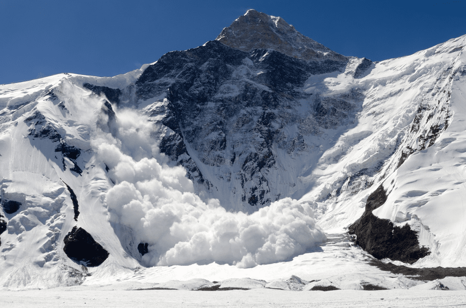 Avalanșă în Himalaya: cel puțin 26 de morți