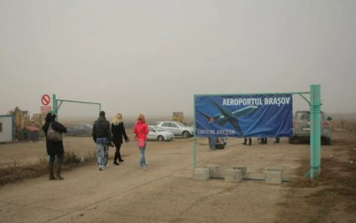 Preşedintele României a promulgat legea privind transferul terenului necesar pentru Aeroport FOTO Adevărul