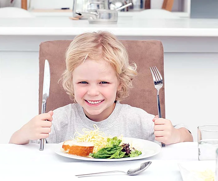 Cum hranesti corect copilul