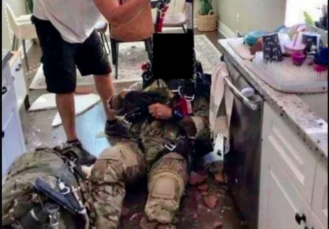 Militarul a aterizat în bucătărie foto: hotnews