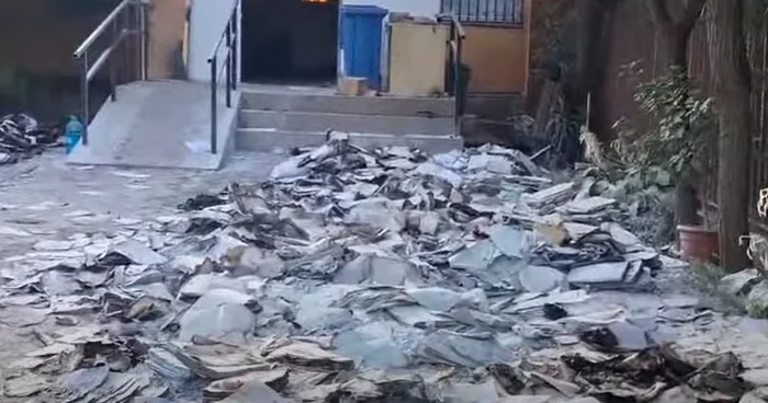 Mii de documente au fost distruse. FOTO captură video Gazeta de Sud