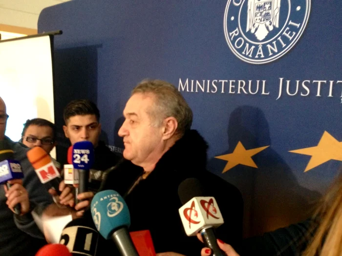 Gigi becali s-a arătat mulţumit de jocul echipei sale