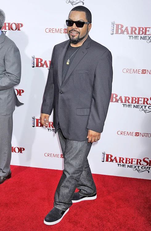 Ice Cube vrea să se mute cu toţi cei cinci copii ai săi