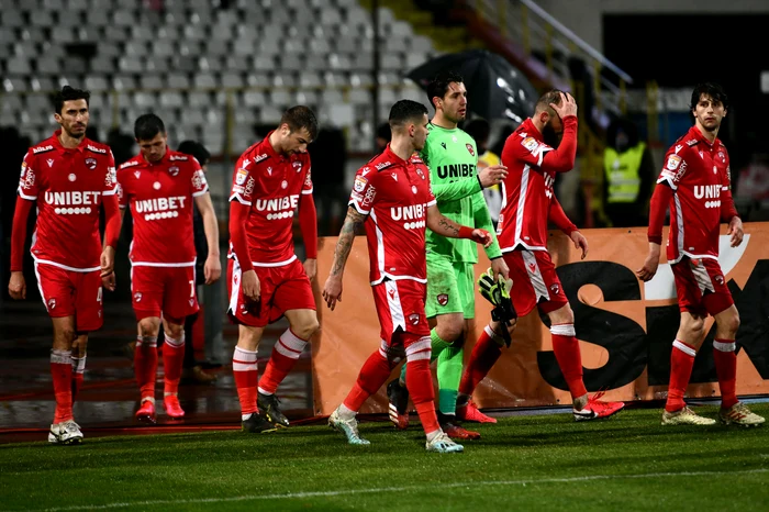 Dinamoviștii sunt în grevăFOTO: Sportpictures.eu