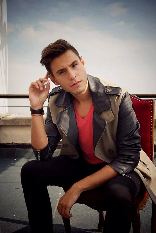 Sexy concurentul de la X Factor