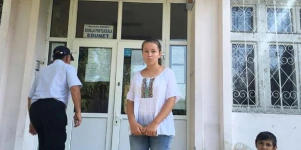 Elevii au susţinut astăzi proba scrisă la matematică