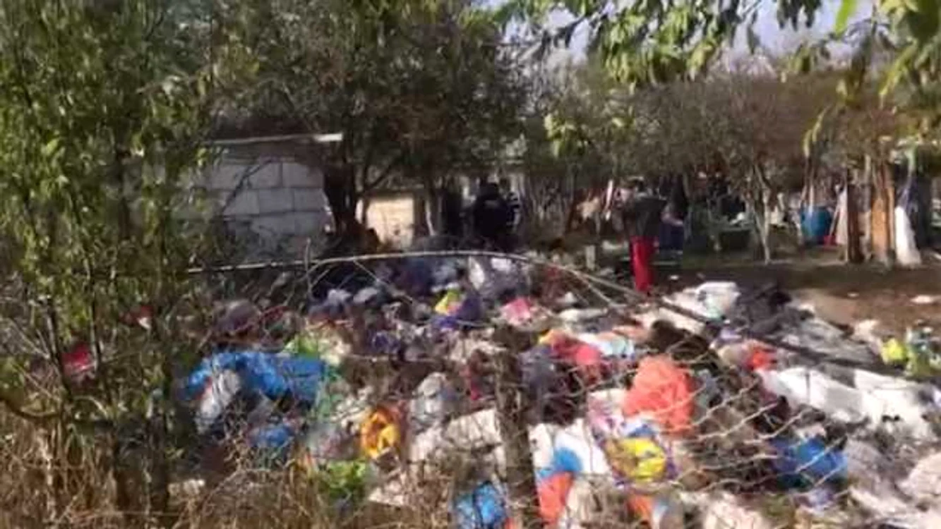 Un bărbat de 52 de ani ar fi sechestrat doi băieţi pe care i-ar fi abuzat sexual