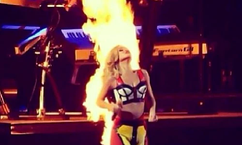 rs 600x600 130529150905 600 rihanna2 mh 052913 jpeg