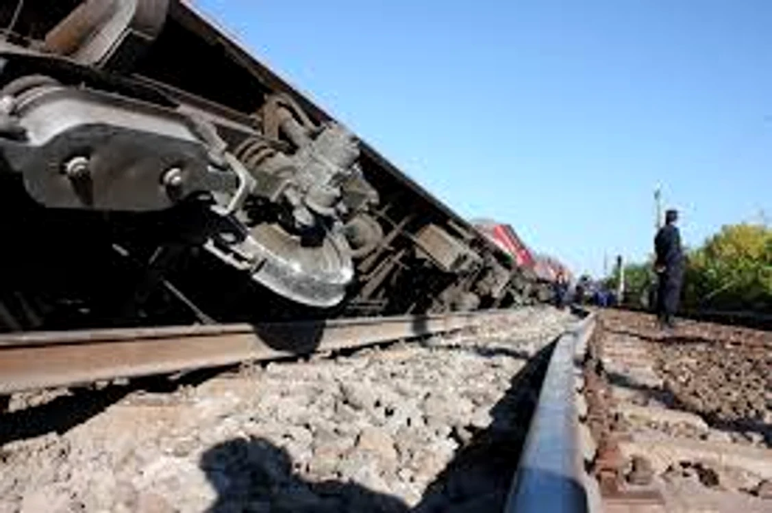 
    Trenul mergea pe traseul Huedin-Cluj-Napoca, iar accidentul s-a produs în jurul orei 6.30foto: arhivă  