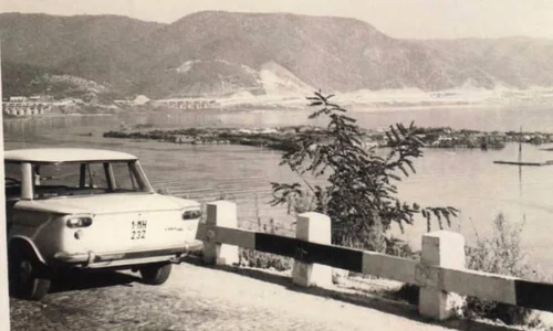 Ultimele fotografii făcute pe insula Ada Kaleh, chiar înainte de inundarea ei  Imaginea unei lumi care se pregătea de apocalipsă jpeg