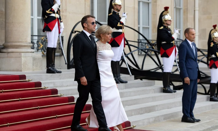 Emmanuel Macron și Brigitte Macron la dineul de stat pentru Regele Rama X al Thailandei   profimedia 1113423130 jpg