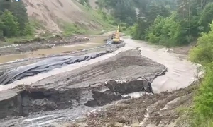 Pericol de prăbușire la Salina Praid foto captura video jpg