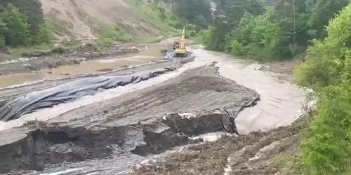 Pericol de prăbușire la Salina Praid foto captura video jpg