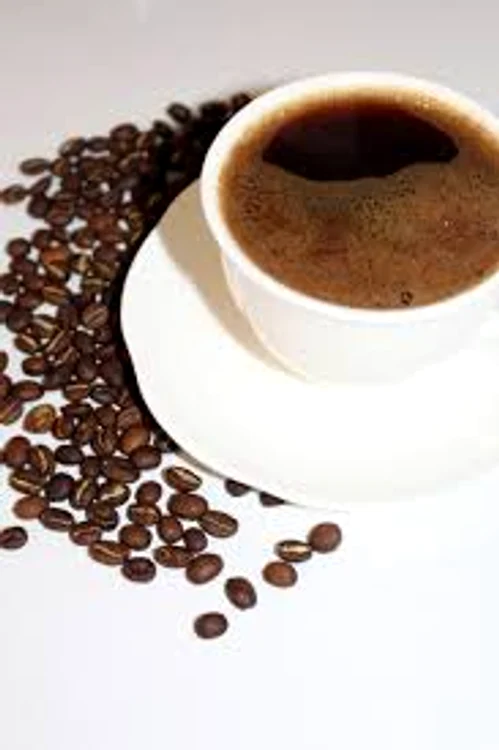 
    Opinii recente referitoare la efectul cafelei consumată fierbinte  