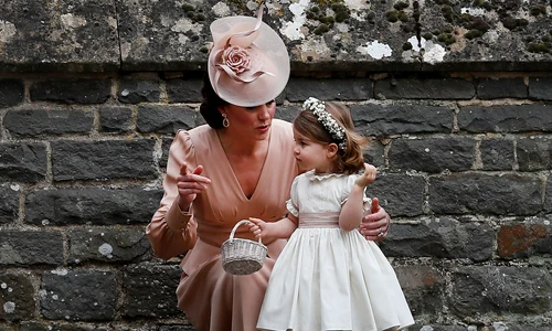 Kate Middleton și Prințesa Charlotte nuntă Pippa GettyImages 685916286 jpg