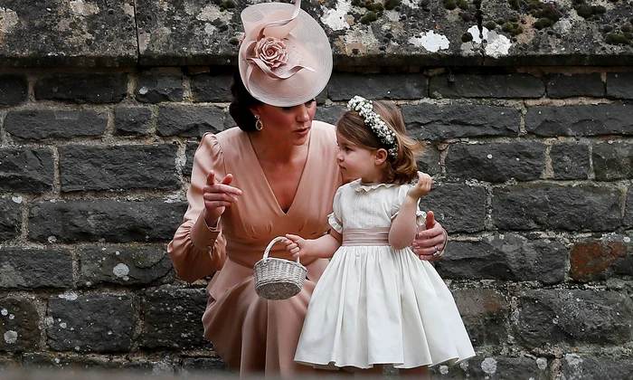 Kate Middleton și Prințesa Charlotte nuntă Pippa GettyImages 685916286 jpg