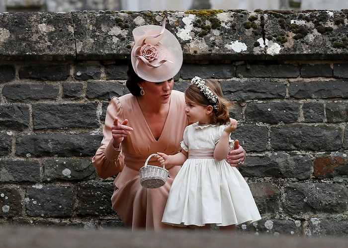 Kate Middleton și Prințesa Charlotte nuntă Pippa GettyImages 685916286 jpg