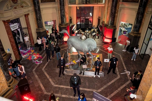 Art Safari muzica live la Night Tours jpg jpeg