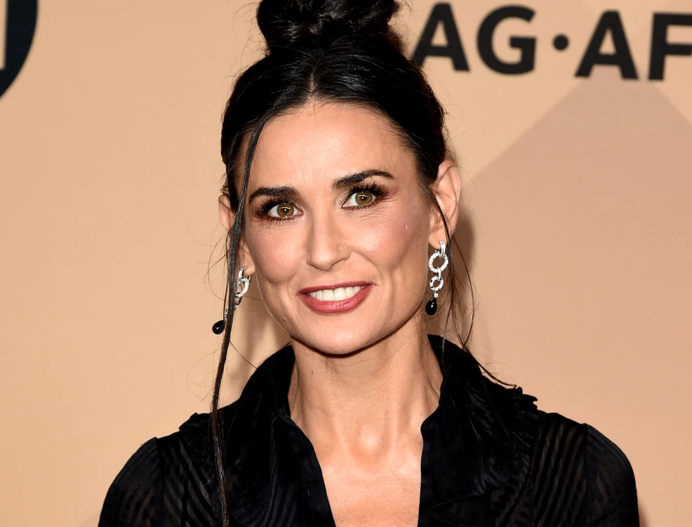 
    Demi Moore, la gala Screen Actors Guild Awards, ianuarie 2016Foto: Getty Images  