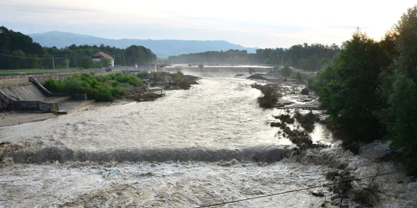 Inundatii NOVACI - RAUL GILORT - GORJ FOTO Mediafax 