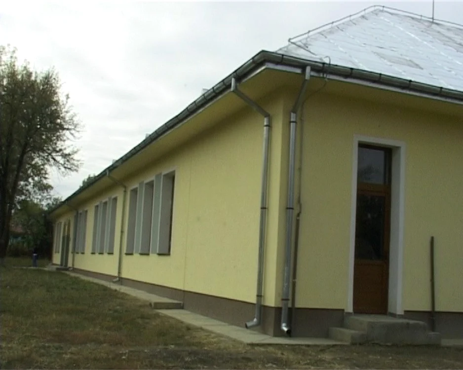 Şcoala Buzieni 