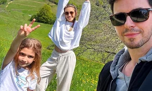 Keo, 3 săptămâni cu familia în Grecia
