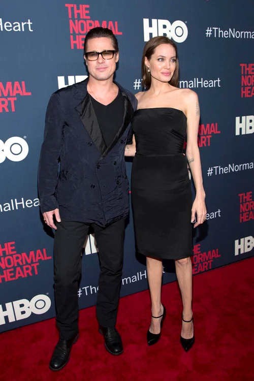 
    Angelina Jolie şi Brad Pitt au o relaţie din 2005(foto: Reuters)  