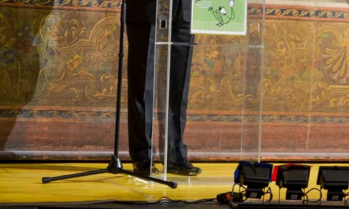A doua ediţie a Festivalului Internaţional de Literatură şi Traducere Iaşi jpeg