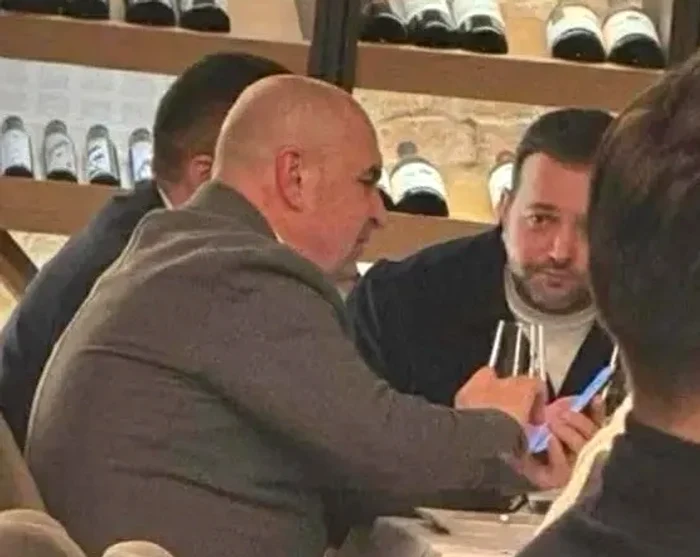 Premierul Ilie Bolojan și Mihai Morar, la un restaurant din Oradea FOTO: Mihai Morar/FB
