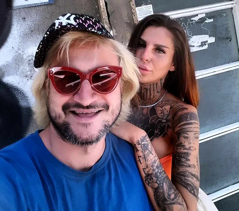 Alex Dobrescu, mândru de noua sa parteneră. Sursă: Instagram