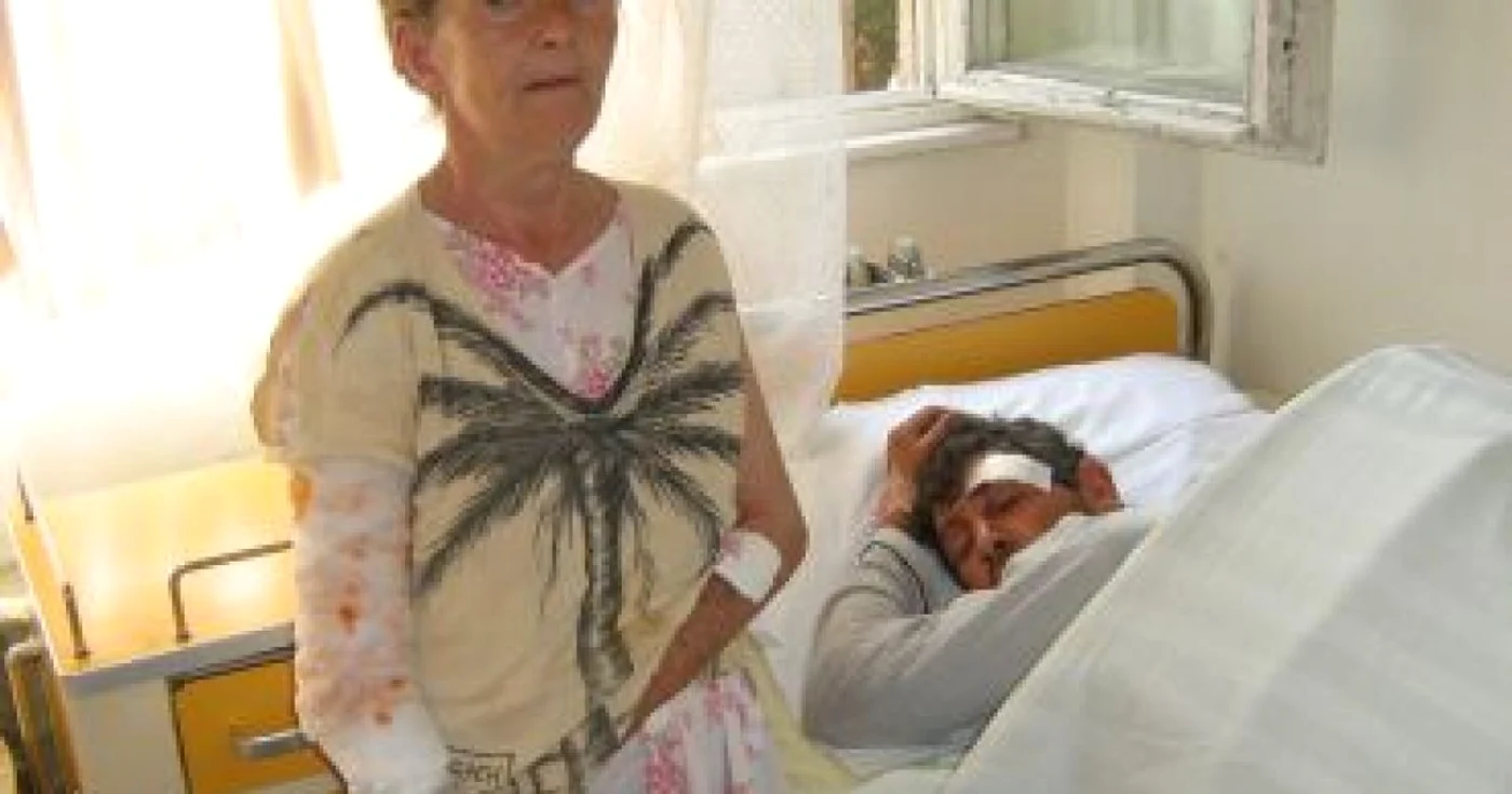 Satu Mare:  Bătaie cu supă între două familii din localitatea Apa