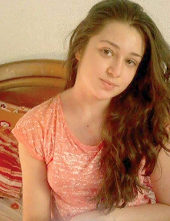 Denisa a fost căutată de rude, prieteni şi poliţişti timp de 13 zile