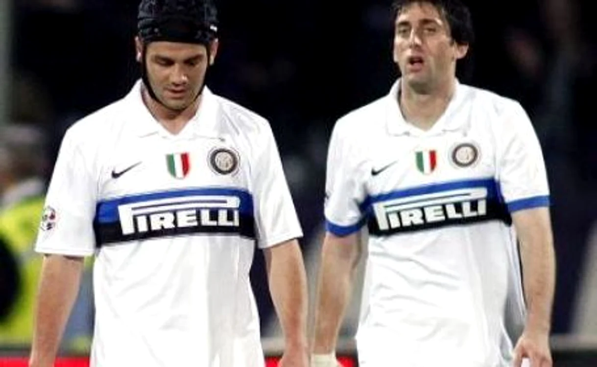 
    Cristi Chivu, alături de Diego Milito  
