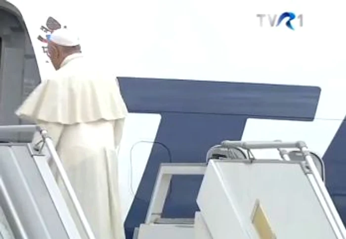 Papa a plecat de la Sibiu la Roma