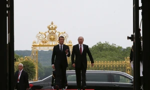 Emmanuel Macron & Vladimir Putin / FOTO EPA / 29 mai 2017