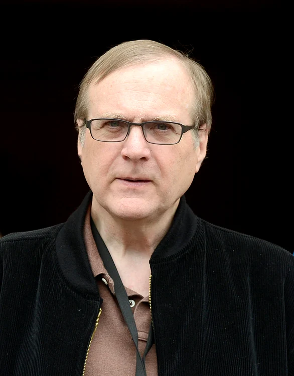 Paul Allen a fost răpus de cancerul cu care s-a luptat de la vârsta de 30 de ani