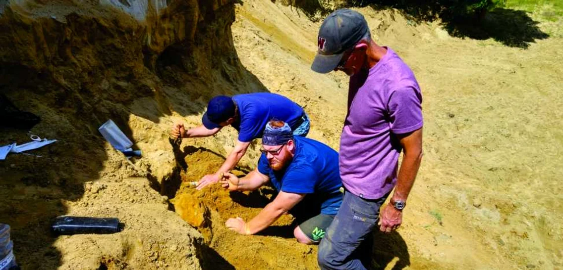 Descoperirea studenţilor de la Geologie FOTO uaic.ro