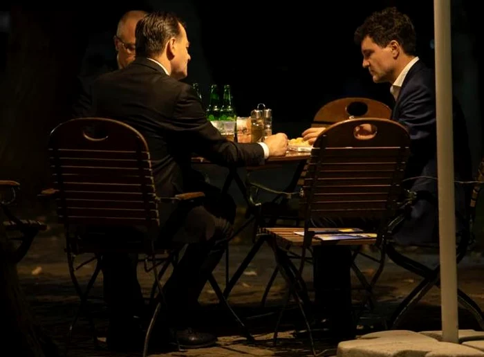 Politicienii au fost serioși pe tot parcursul întâlnirii