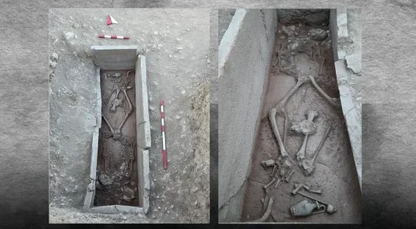 Mormântul descoperit în apropierea orașului antic Aspendos (© Kültür ve Turizm Bakanlığı)